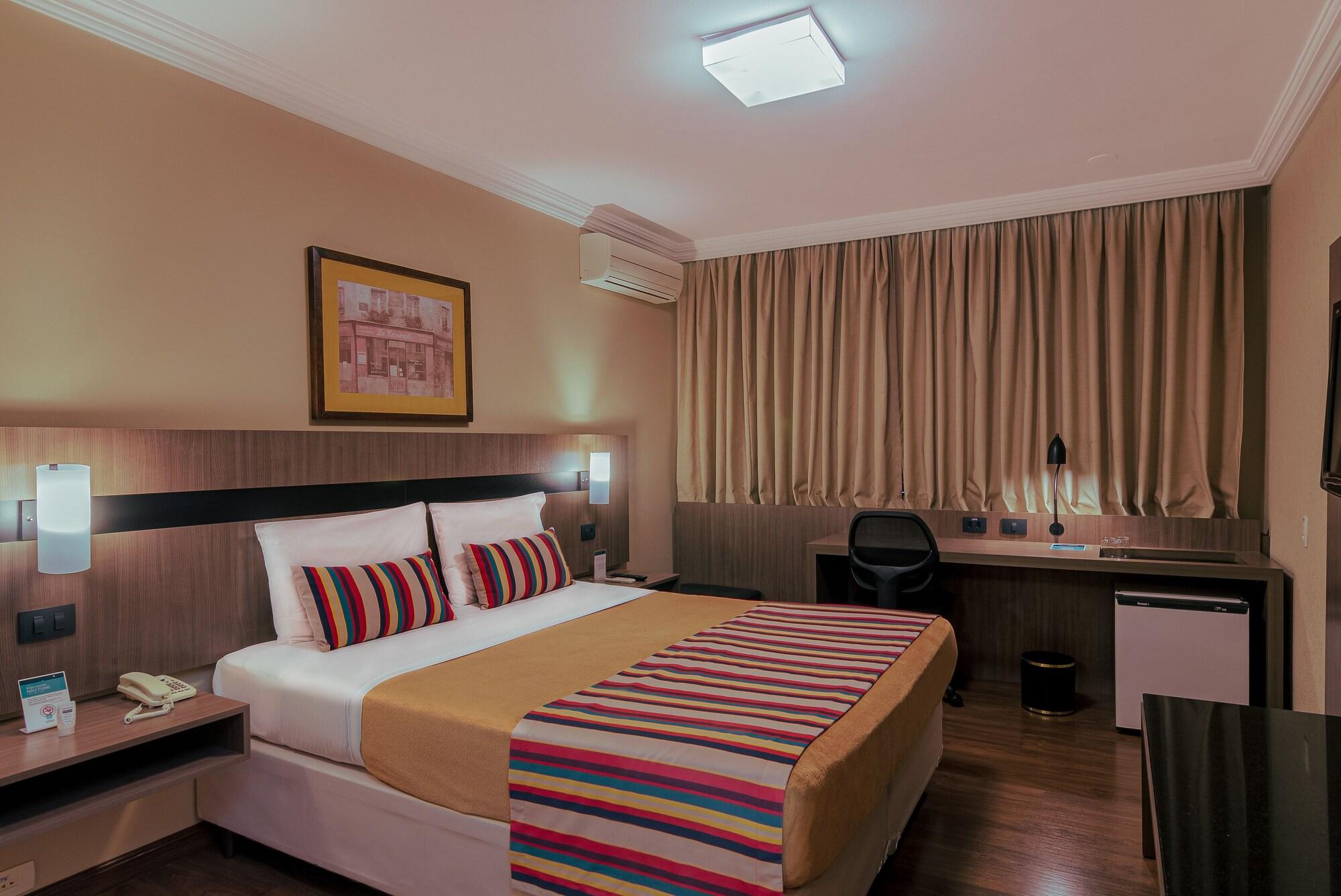 Hotel Deville Express Cascavel Cascavel  Exterior photo
